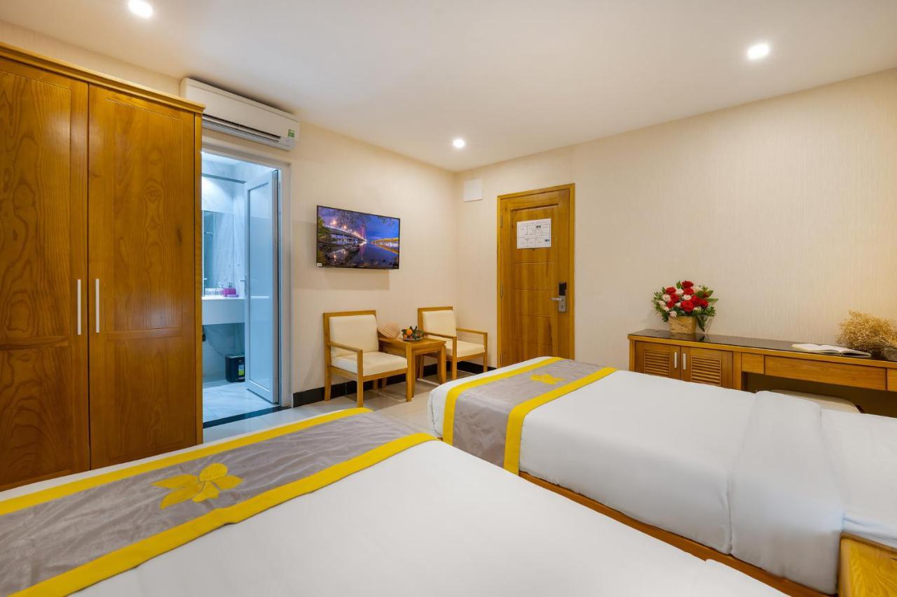 Anh Phuong Hotel & Apartment Da Nang Esterno foto