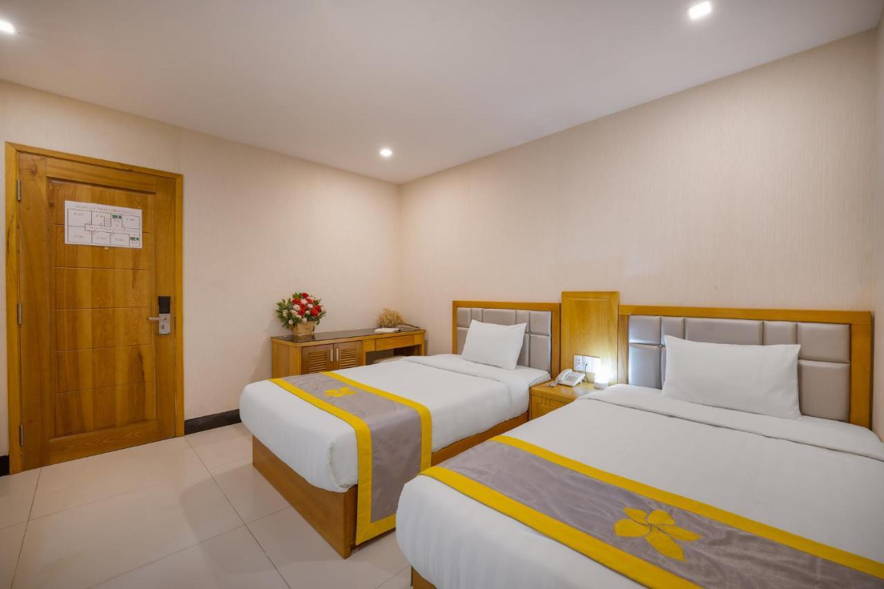Anh Phuong Hotel & Apartment Da Nang Esterno foto