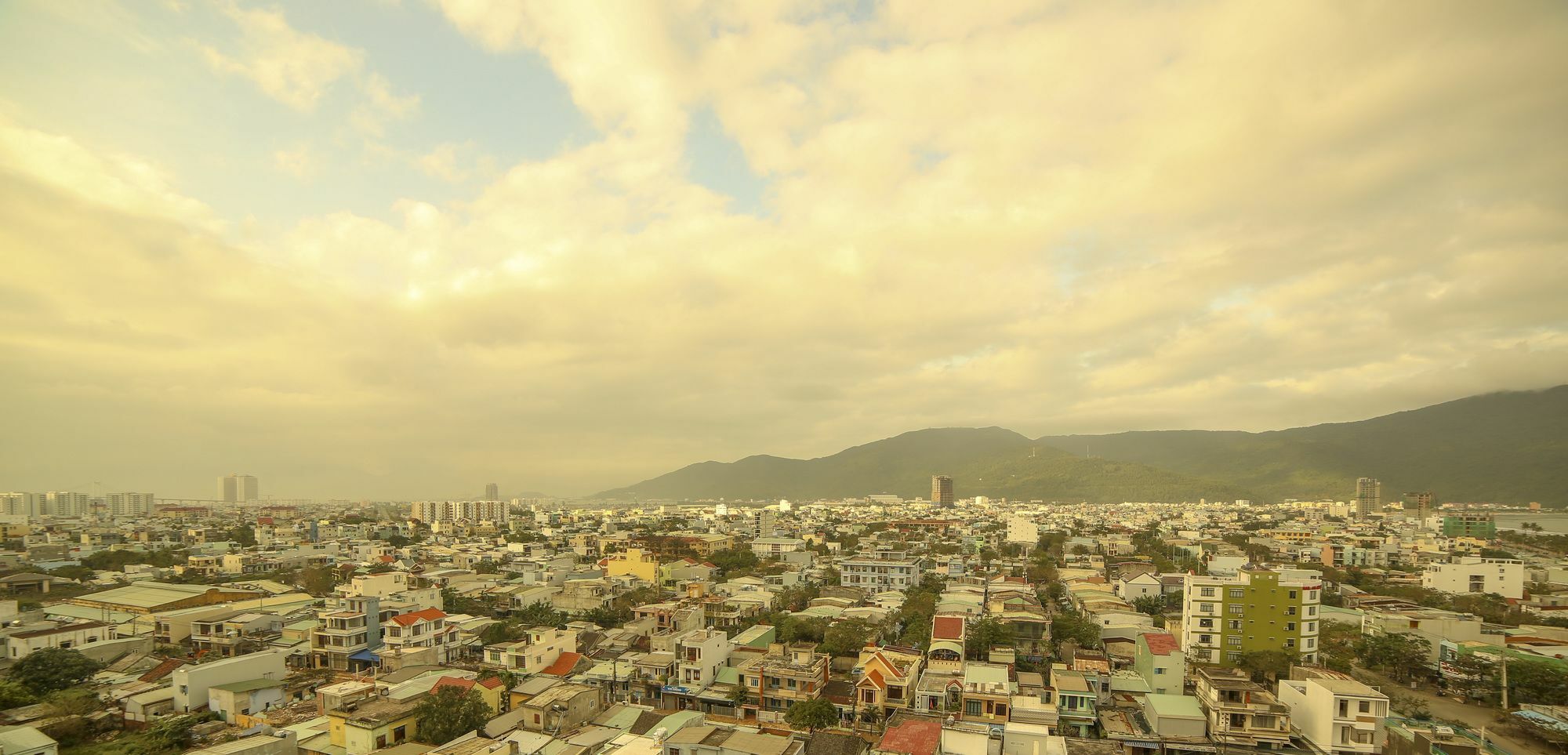 Anh Phuong Hotel & Apartment Da Nang Esterno foto