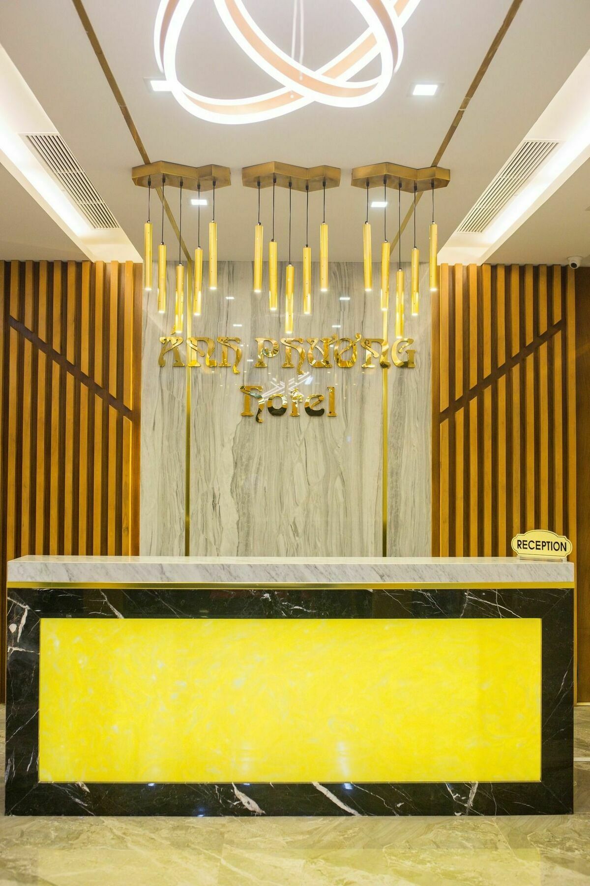 Anh Phuong Hotel & Apartment Da Nang Esterno foto